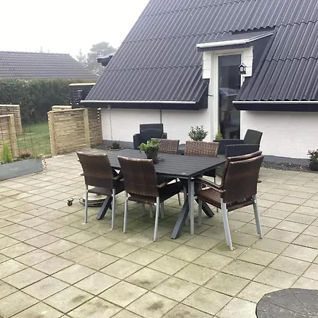 Tatil Evi 6 Person In Idestrup