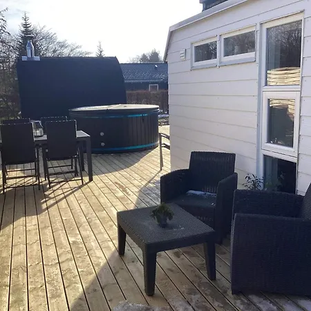 Tatil Evi 6 Person In Idestrup *